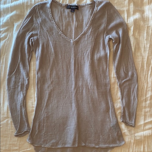 Rock & Republic Sweater - Picture 1 of 7